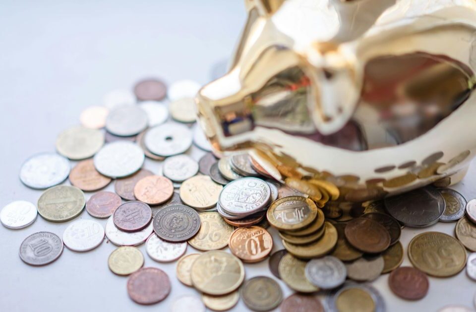 Time vs. Money: Build Your Own Links vs. Outsourcing