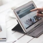 4 Unique Authority Strategies for Competitive Tech Niches (2026)