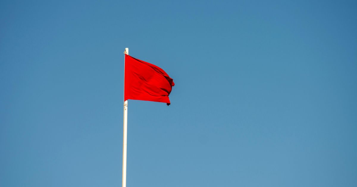 How to Spot a Toxic Link Brokerage Network: 5 Backlink Red Flags