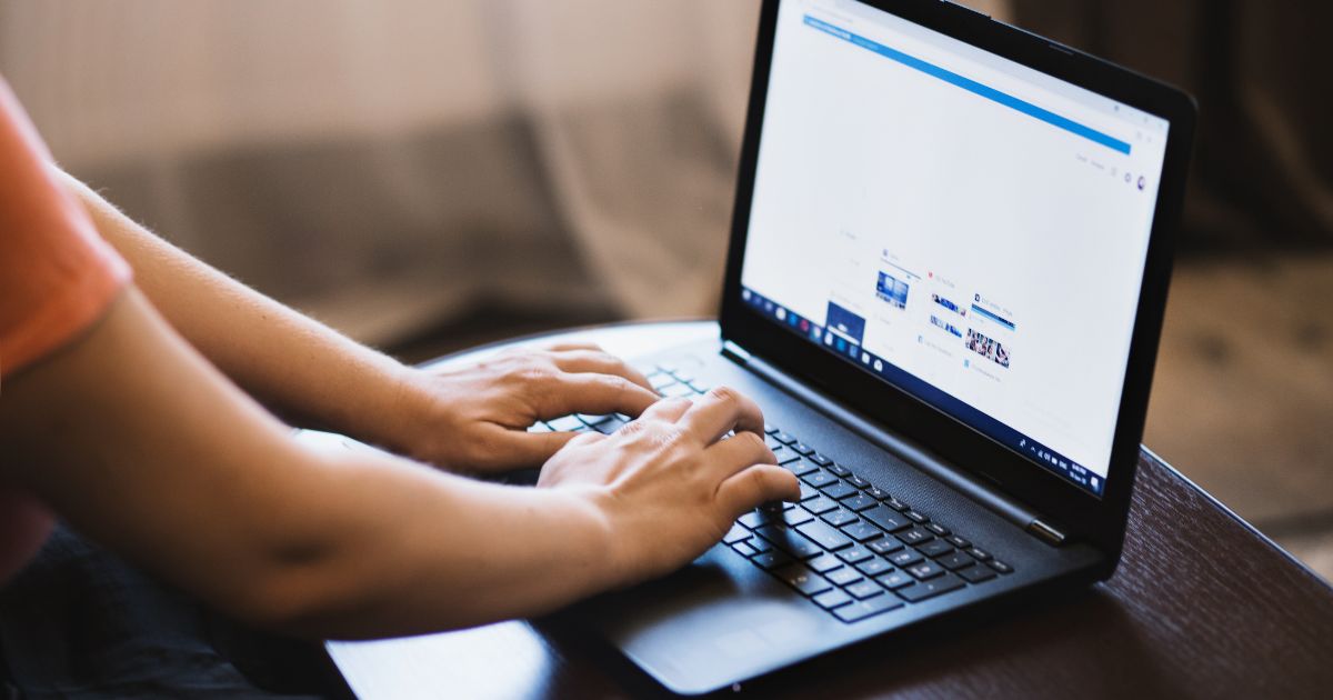 White-Hat vs. Grey-Hat Link Building: What Works Safely?